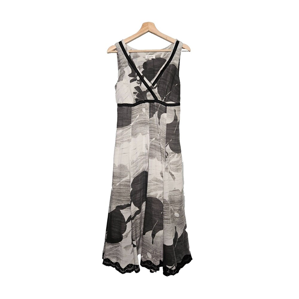 LanVie Empire Waist Sleeveless Dress S Artistic 90s Minimalist Romantic Vintage